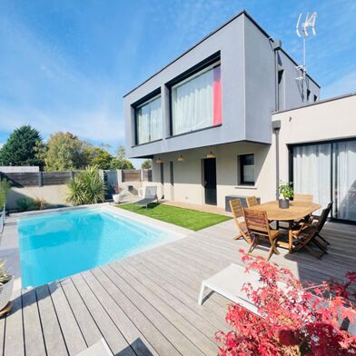 Maison 4 pièces 499000 €