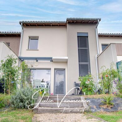 Maison 4 pièces 296500 €