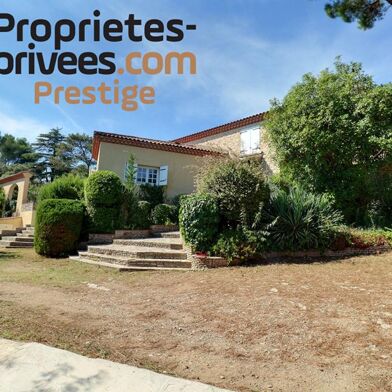 Maison 10 pièces 790000 €