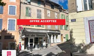 Immeuble  317 m² à vendre à Rians (83560)