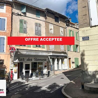 Immeuble  314000 €