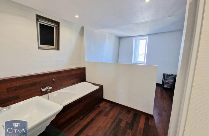Vente maison 4 pièces 85 m² Saumur (49400) — photo 3
