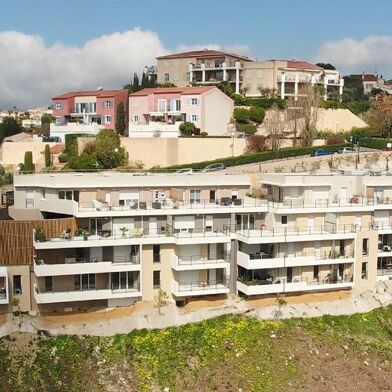 Appartement 3 pièces 1365 €