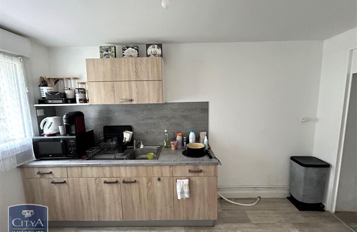 Location appartement 2 pièces 41 m² à Cholet (49300) — photo 4