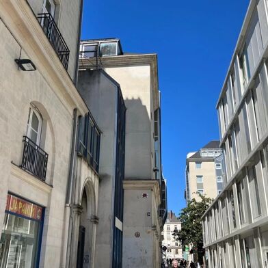 Appartement 2 pièces 606 €