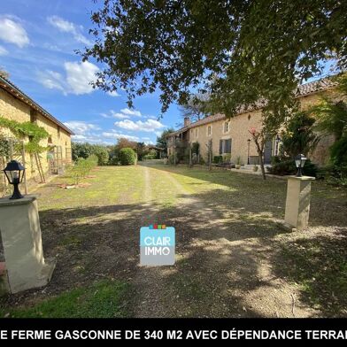 Maison 12 pièces 450000 €