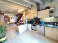 Maison de village avec garage et terrain — photo 2