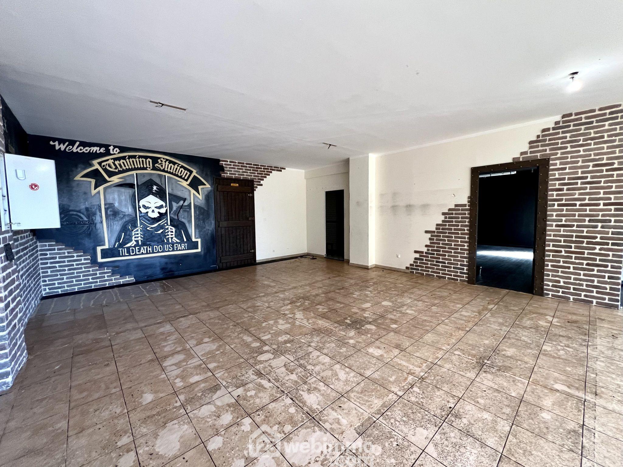 Local - 123m² - Biguglia