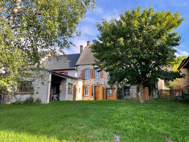 Maison Saint Nectaire 5 pièce(s) 82 m2 — photo du bien