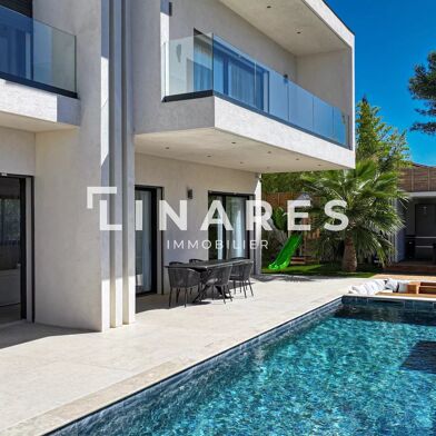 Maison 5 pièces 1370000 €