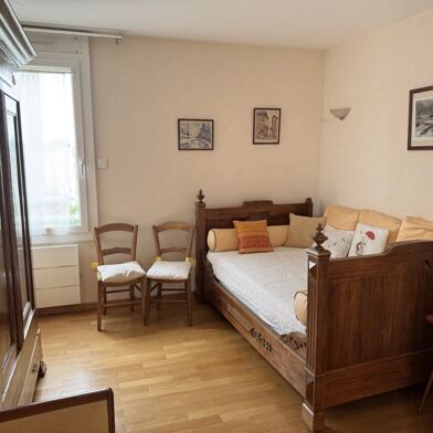 Appartement 3 pièces 222600 €