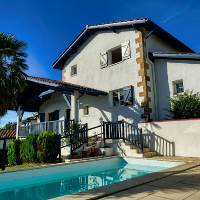 Maison 8 pièces 1276500 €