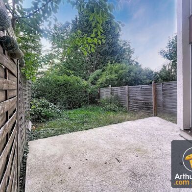 Appartement 5 pièces 214000 €