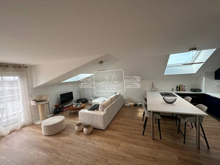 APPARTEMENT SAINT JULIEN DE CONCELLES 75,80m² — photo 1