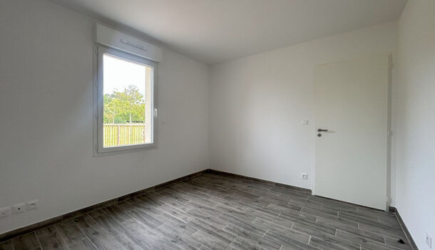 Villa / Maison 4 pièces  à louer Saint-Martial-de-Vitaterne 17500