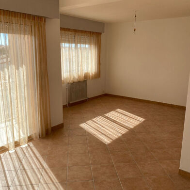 Appartement 3 pièces 211000 €