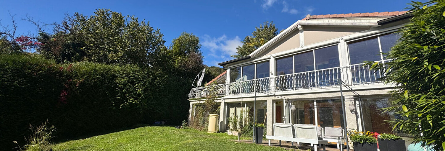 Maison 6 Pièces 145 m² à vendre à Monnetier-Mornex (74560)