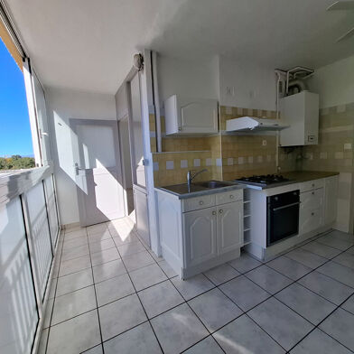 Appartement 5 pièces 113000 €