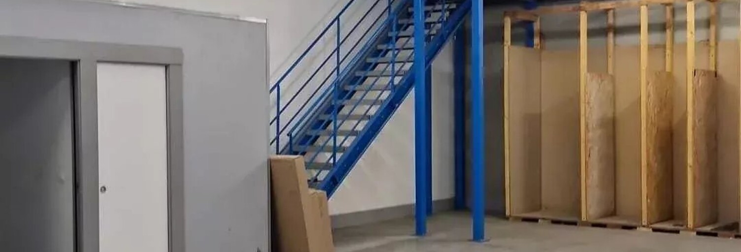 Commerce 2 Pièces 102 m² à louer à Nice (06200)