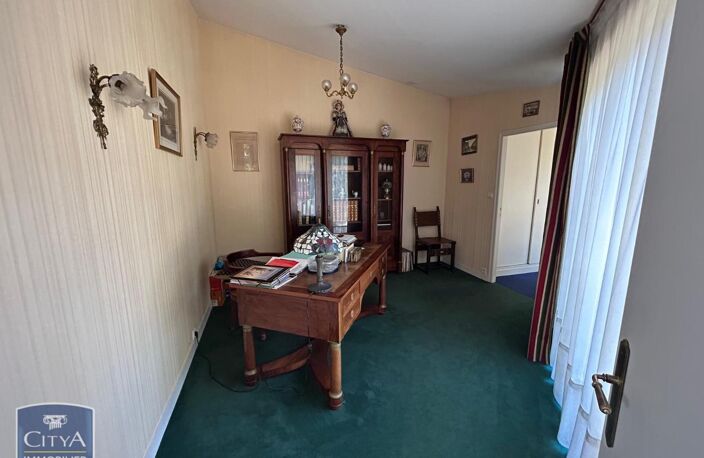Vente maison 5 pièces 184 m² Poitiers (86000) — photo 3