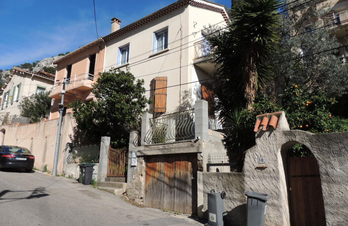 TOULON VAL FLEURI MAISON EN 2 APPARTEMENTS AVEC GARAGE — photo 3
