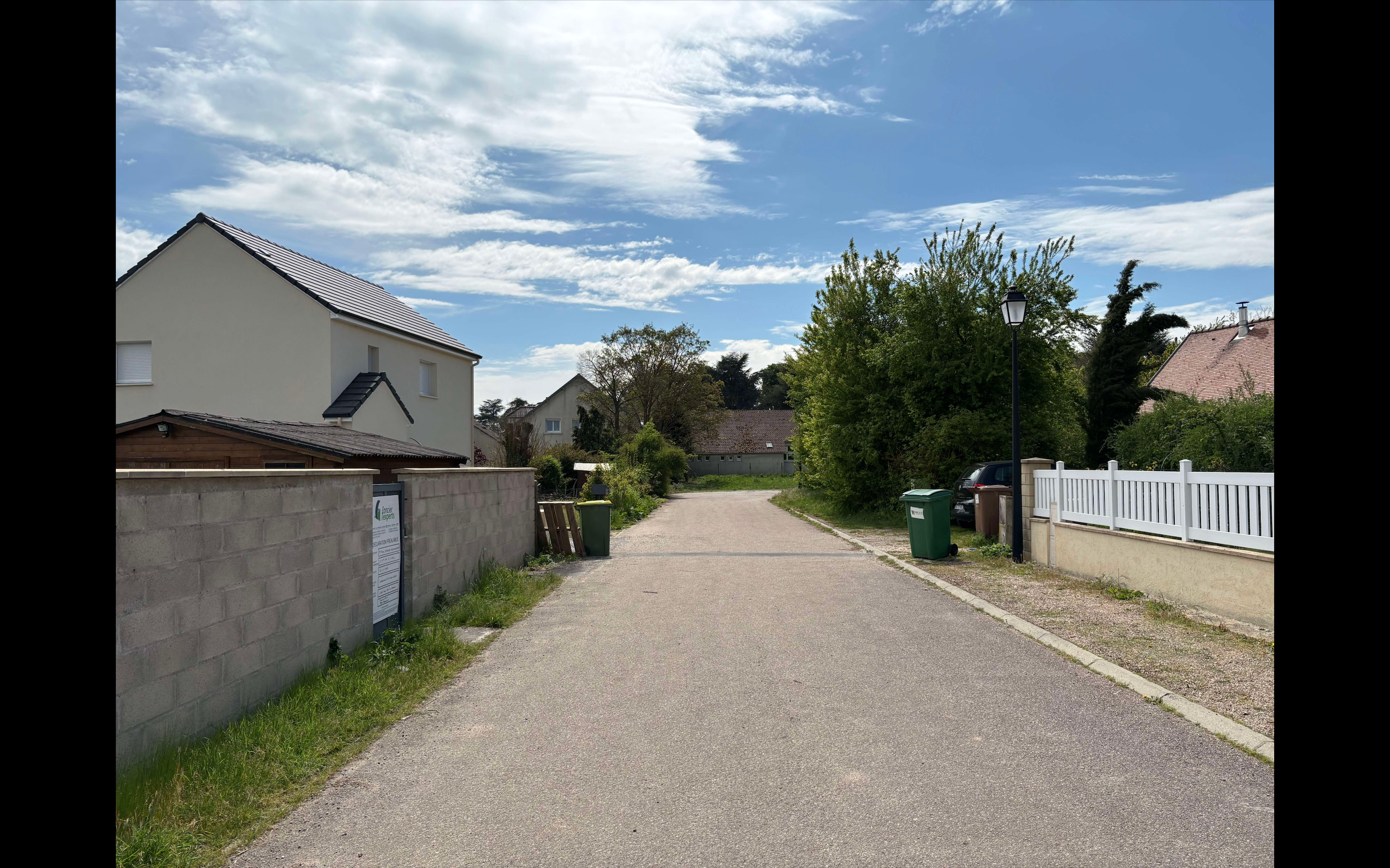 Photo Terrain rare 423m2 image 2/2