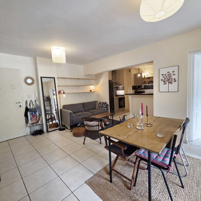 Appartement 3 pièces 995 €