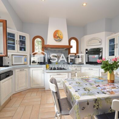 Maison 4 pièces 715800 €