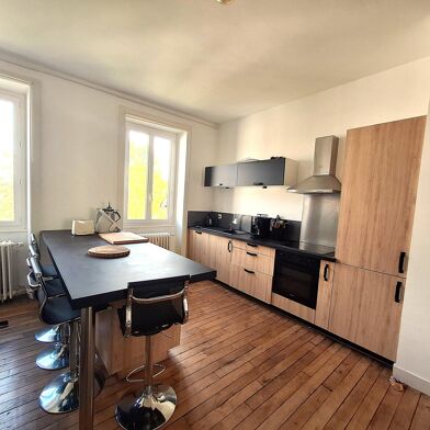 Appartement 5 pièces 239000 €