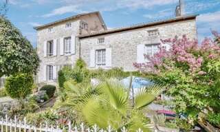 Maison 11 Pièces 256 m² à vendre à Voulême (86400)