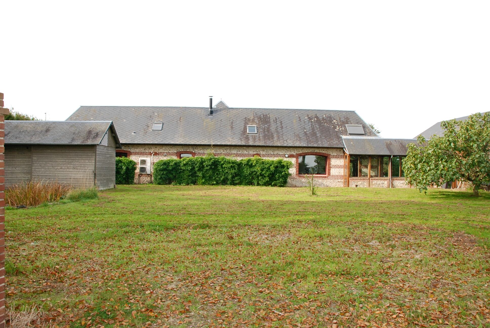 Photo A 5 kms de Fécamp, superbe propriété avec dépendances image 2/4