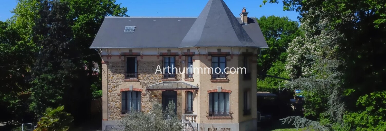 Maison 10 Pièces 280 m² à vendre à Lésigny (77150)