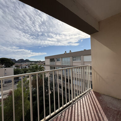 Appartement 3 pièces 1060 €