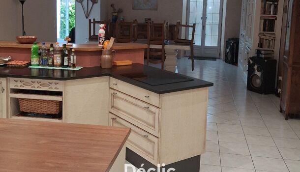 Villa / Maison 11 pièces  à vendre Courcôme 16240