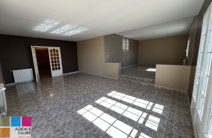 Vente maison 4 pièces 150 m² Portiragnes (34420) — photo 3