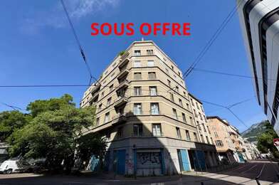 Appartement 1 pièces 99000 €