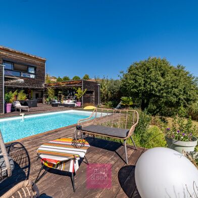 Maison 6 pièces 840000 €