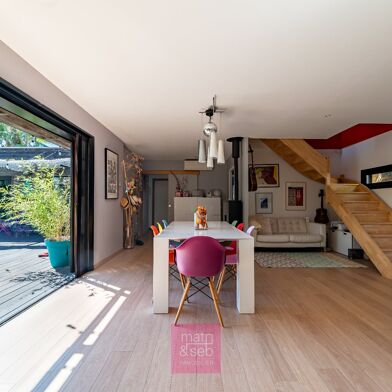 Maison 6 pièces 840000 €