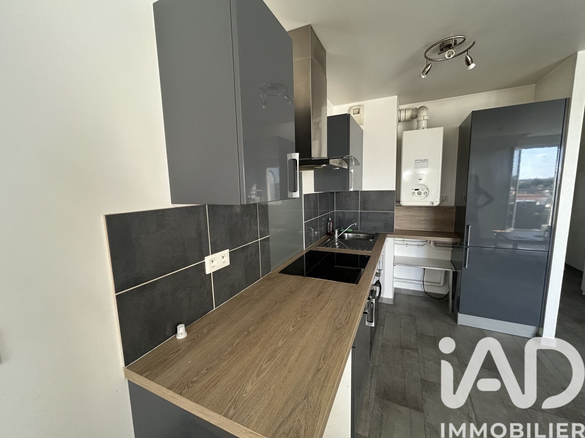Vente Appartement 2 pièces - Photo 3