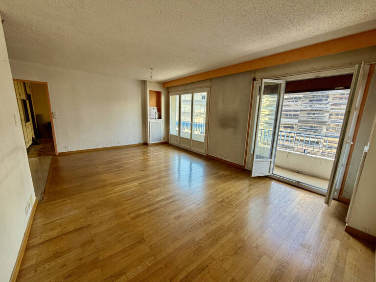 F3 -Ascenseur - Terrasse Secteur Jean Moulin/ Chavanelle — photo 1