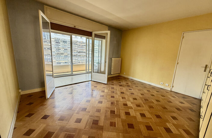 F3 -Ascenseur - Terrasse Secteur Jean Moulin/ Chavanelle — photo 4