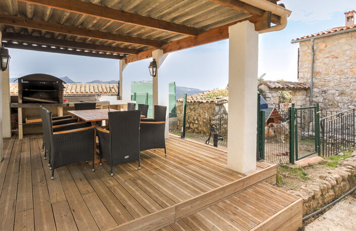 Maison de village 6 pièces avec jardin et piscine   Châteaun — photo 3