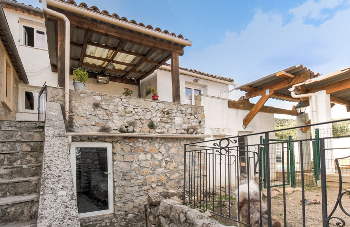 Maison de village 6 pièces avec jardin et piscine   Châteaun — photo 4