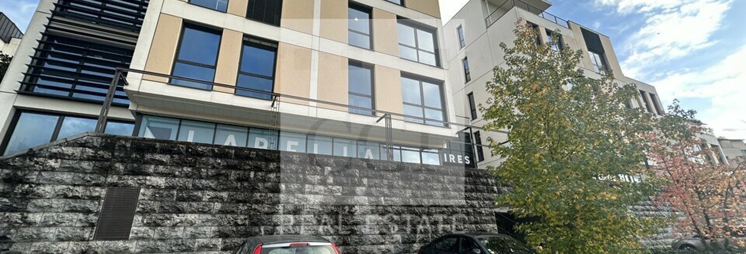 Bureau  845 m² à louer à Lyon 4 (69004)