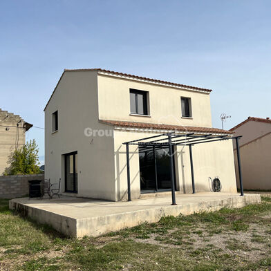 Maison 4 pièces 300000 €