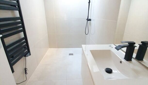 Appartement 4 pièces  à vendre Montélimar 26200