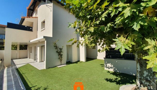 Villa / Maison 9 pièces  à vendre Montélimar 26200