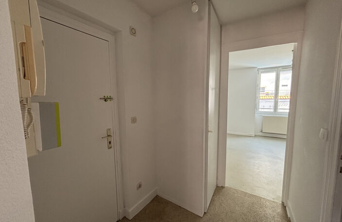 F2 - boulevard Valbenoite — photo 4