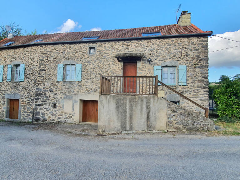 Rieupeyroux / Maison en pierres apparentes — photo 1