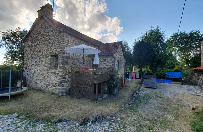 Rieupeyroux / Maison en pierres apparentes — photo 2